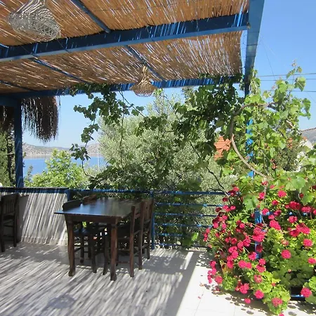 Saranda 2* سوغوت