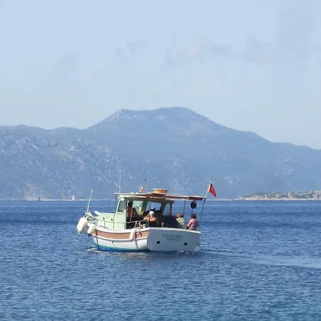 Saranda بيت ضيافة