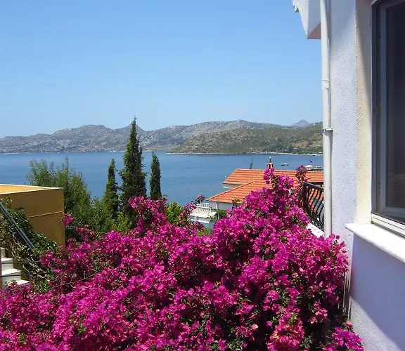 Saranda Konukevi Söğüt