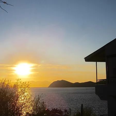 Guest house Saranda 2*