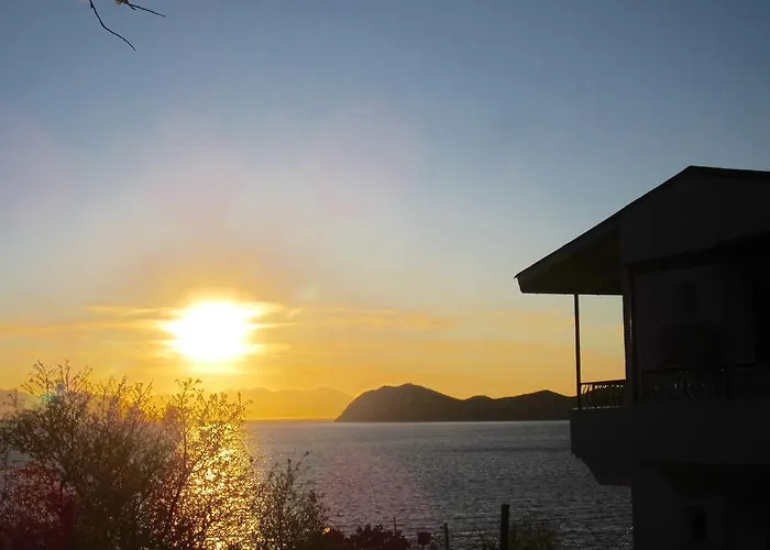 Maison d'hôtes Saranda 2*